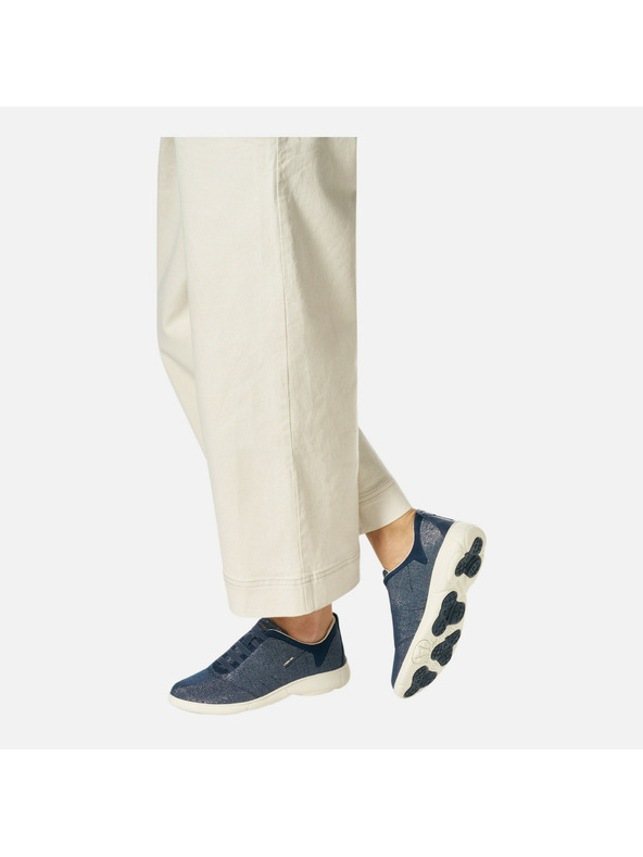 Geox Tmavomodré dámske tenisky Geox Nebula 2.0