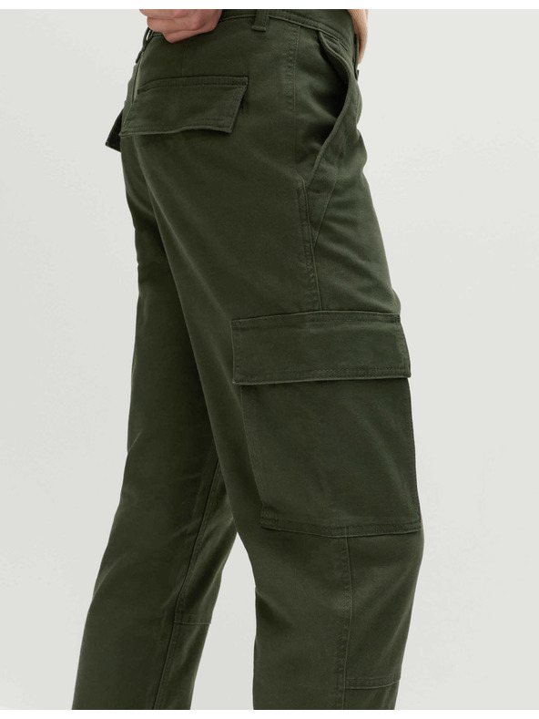 Marks & Spencer Strečové nohavice s vreckami, mierne zúžený strih Marks & Spencer zelená