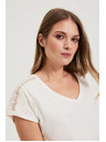 Moodo Halenka s čipkou na rukávoch biela Moodo