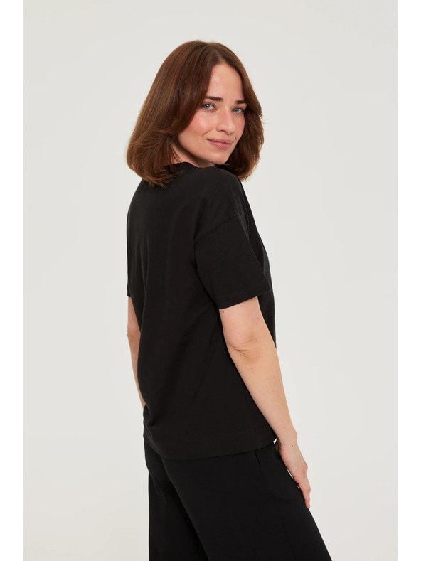 Moodo Tričko s potlačou čierne Moodo