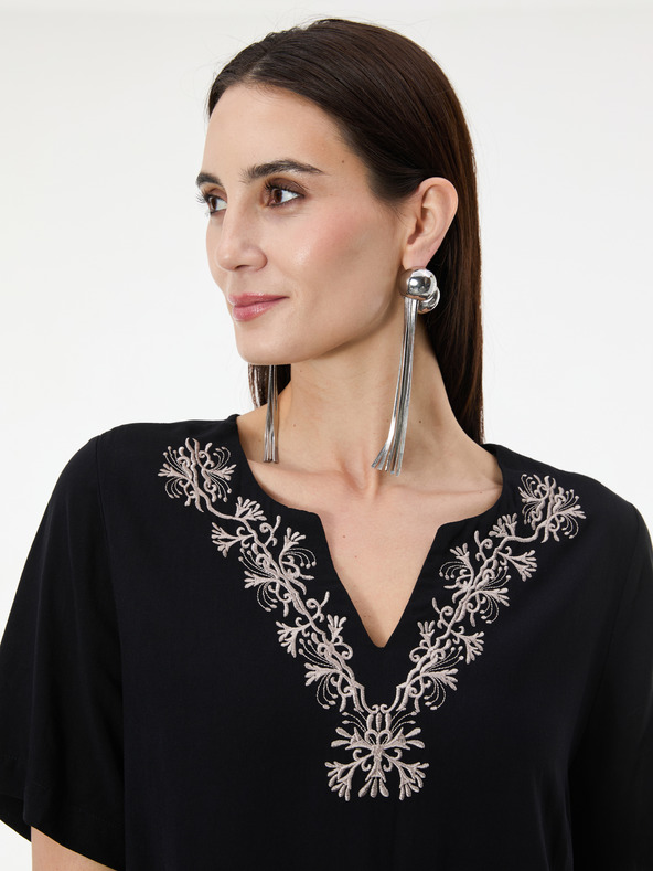 Orsay Čierne dámske šaty ku kolenám ORSAY