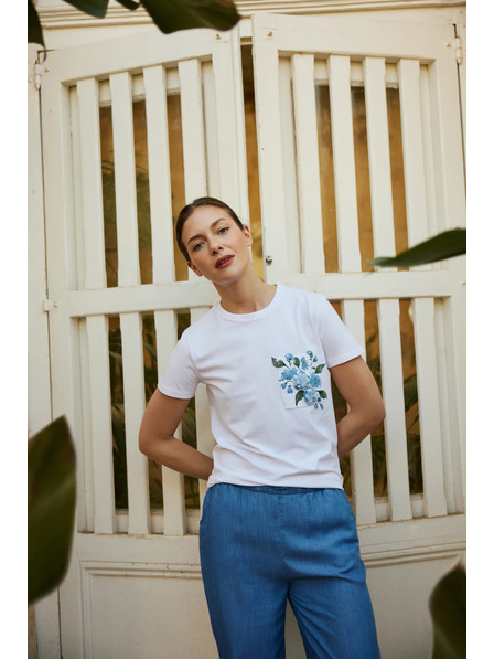 Moodo Blúzka s vreckom a potlačou biela Moodo