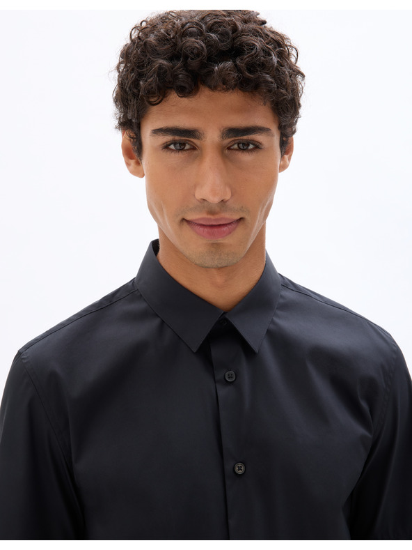 Celio Čierne pánske tričko s krátkym rukávom Celio Daslim