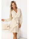 numoco Zmyselné mini šaty s prekríženým výstrihom - béžové