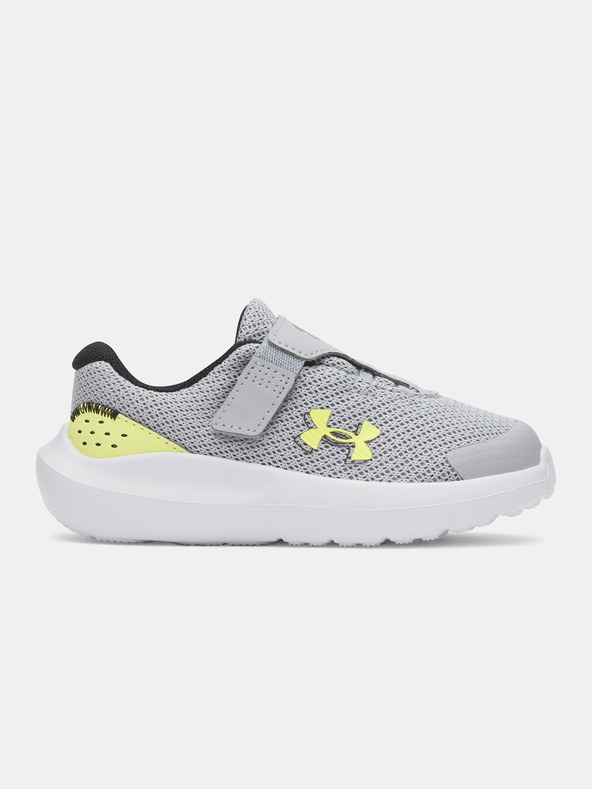 Under Armour Chlapčenské topánky Under Armour UA BINF Surge 4 AC