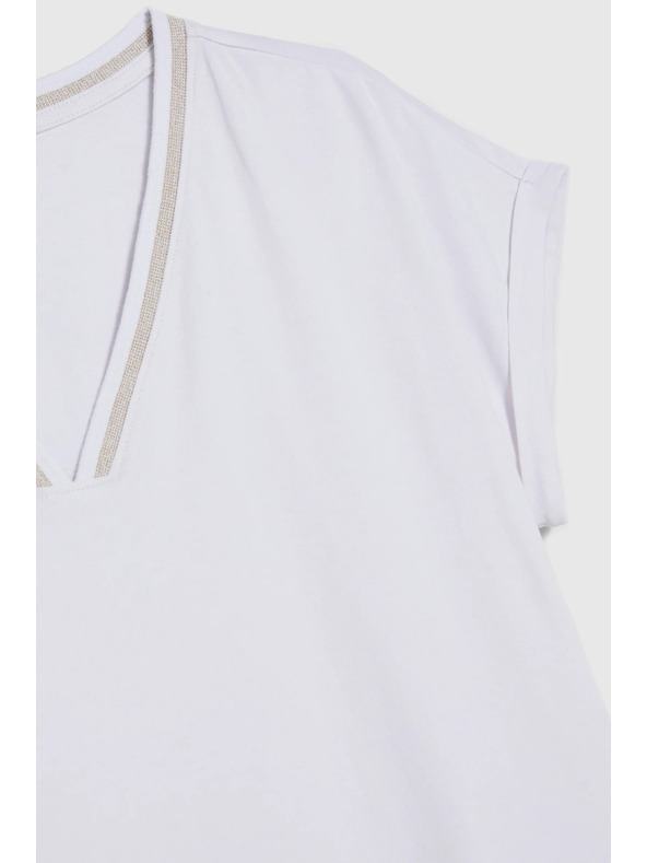 Moodo Bavlnené tričko s výstrihom do V biela Moodo