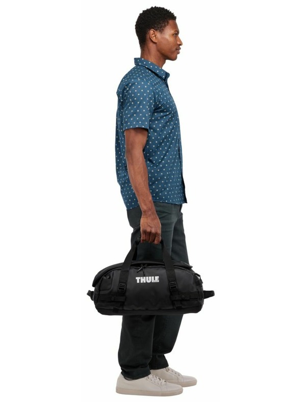 Thule Thule Chasm S športová taška 30 L TDSD301 - čierna