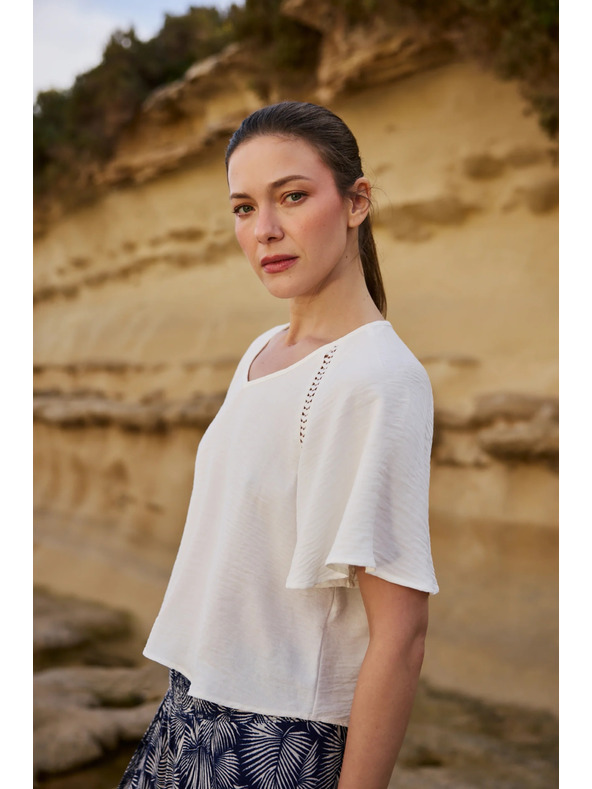 Moodo Košeľa so širokými rukávmi biela Moodo