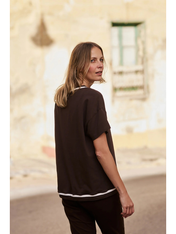 Moodo Košeľa s výstrihom hnedá Moodo