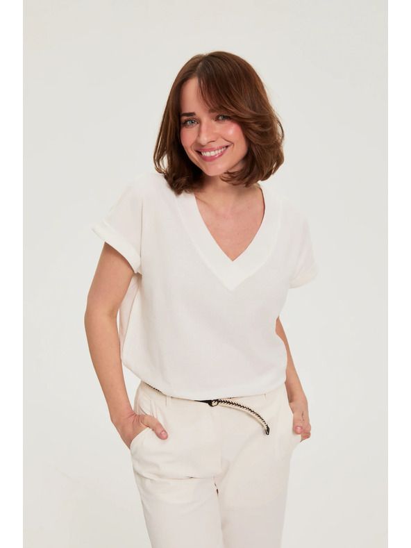 Moodo Bavlnená košeľa s V výstrihom biela Moodo