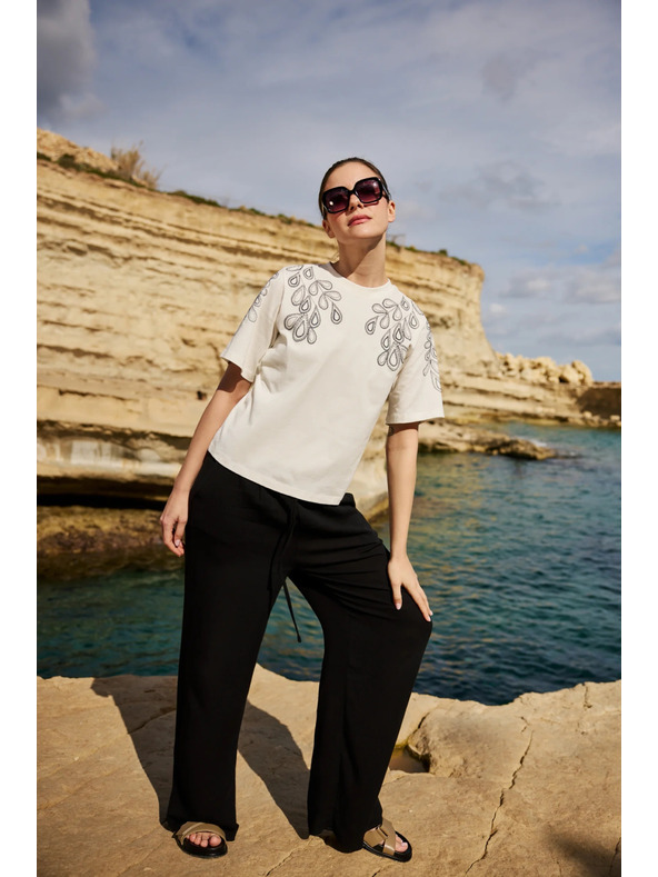 Moodo Bavlnená blúzka s potlačou biela Moodo