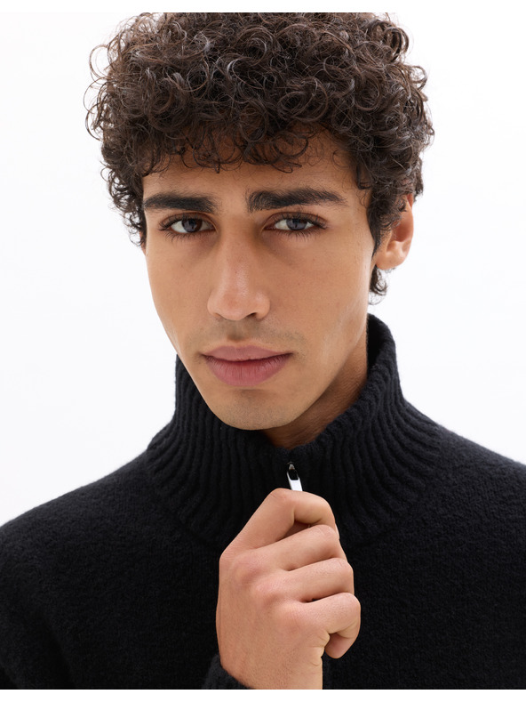 Celio Sveter Metruck so stojačikom