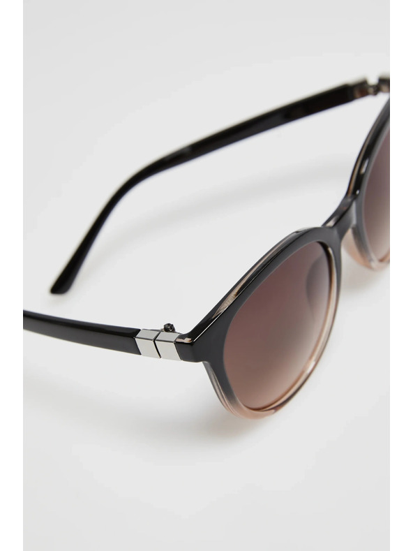 Moodo Slnečné okuliare čierne Moodo