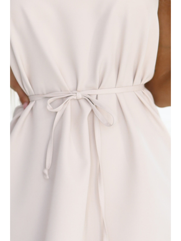 numoco VICTORIA Trapézové šaty bez rukávov s páskom - béžové