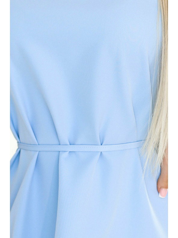 numoco 296-12 VICTORIA Trapézové šaty bez rukávov s páskom - klasika s moderným šmrncom - svetlo modré