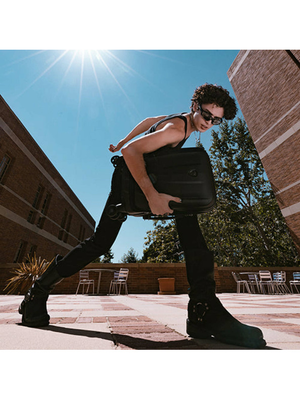 Heys Čierny cestovný kufor Heys Vantage Smart Luggage S