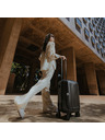 Heys Cestovný kufor Heys Vantage Smart Luggage M Black