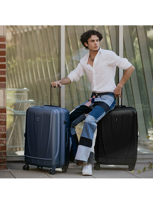 Heys Cestovný kufor Heys Vantage Smart Luggage L Black