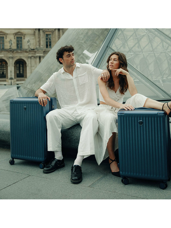 Heys Cestovný kufor Heys Luxe M Navy