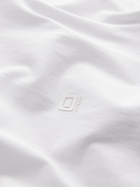 Ombre Clothing Pánske tričko s V výstrihom a elastánom - biele V1 S2040 Ombre Clothing