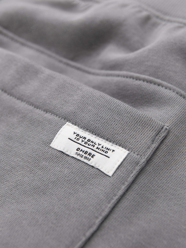 Ombre Clothing Pánske tepláky BASIC so žebrovaním na nohaviciach - sivé V8 OM-PABS-0305 Ombre Clothing