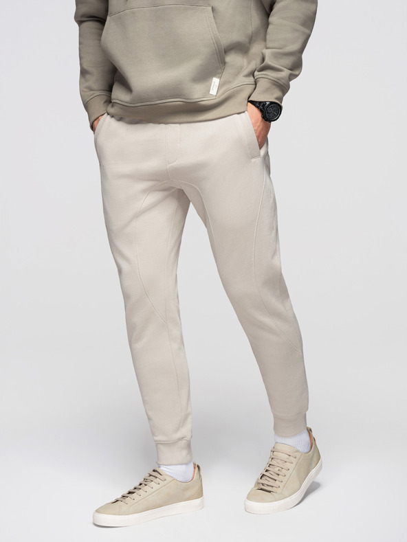 Ombre Clothing Pánske tepláky BASIC jogger so žebrovanou nohavicou - svetlé béžové V1 OM-PABS-0305 Ombre Clothing