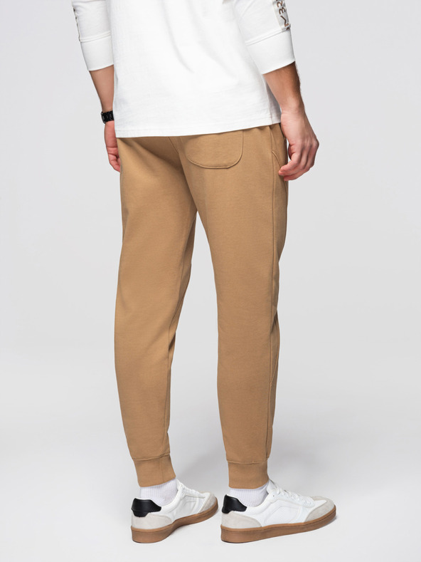 Ombre Clothing Pánske tepláky BASIC jogger so žebrovanou nohavicou - hnedé V2 OM-PABS-0305 Ombre Clothing