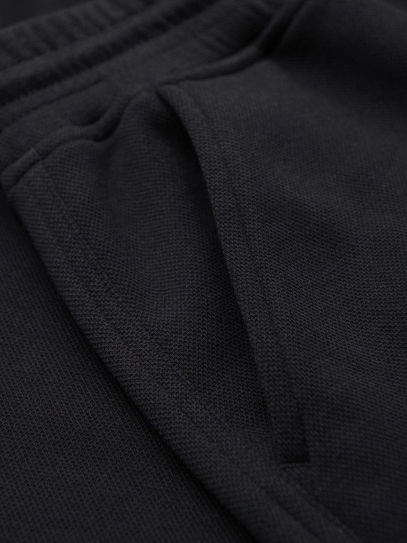 Ombre Clothing Pánske štruktúrované šortky REGULAR FIT - čierne V2 OM-SRSK-0124 Ombre Clothing