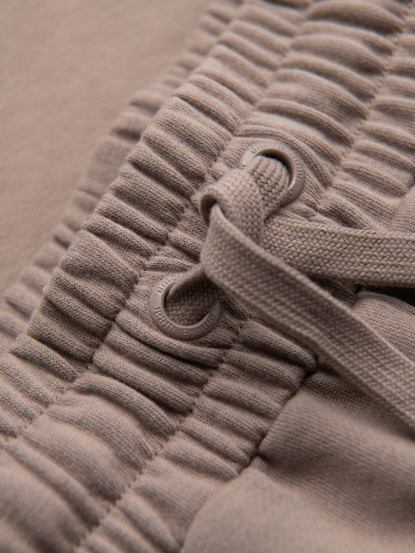 Ombre Clothing Pánske šortky REGULAR FIT z francúzskeho froté úpletu - tmavo béžové V2 OM-SRSK-0196 Ombre Clothing