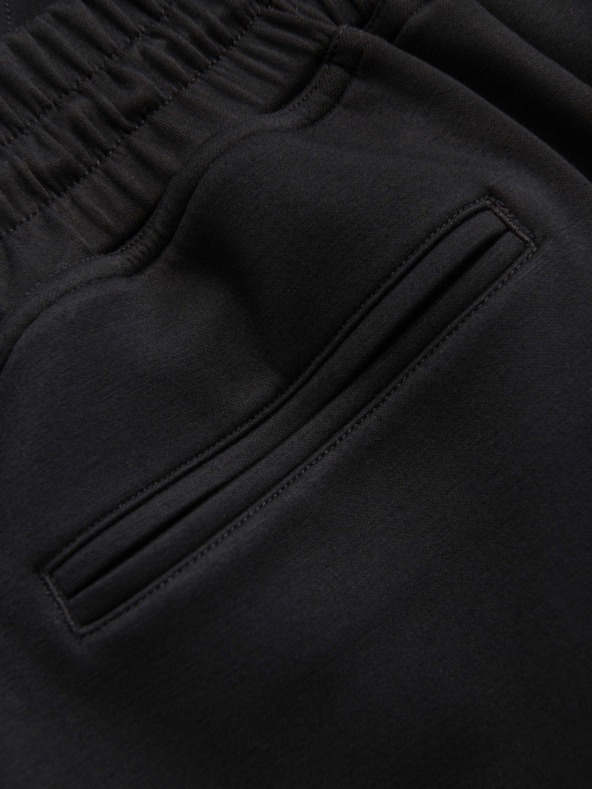 Ombre Clothing Pánske šortky REGULAR FIT z hladkého úpletu - čierne V1 OM-SRBC-0153 Ombre Clothing