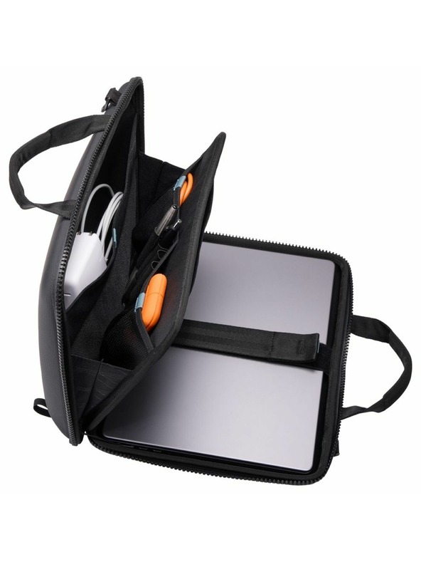 Thule Thule Gauntlet 5.0 taška na 14" MacBook Pro TGAE2558 - čierna