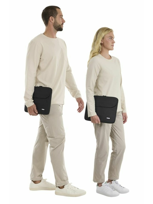 Thule Thule Lithos puzdro pre MacBook Air 15" TLS115 - čierne