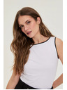 Moodo Top biely Moodo