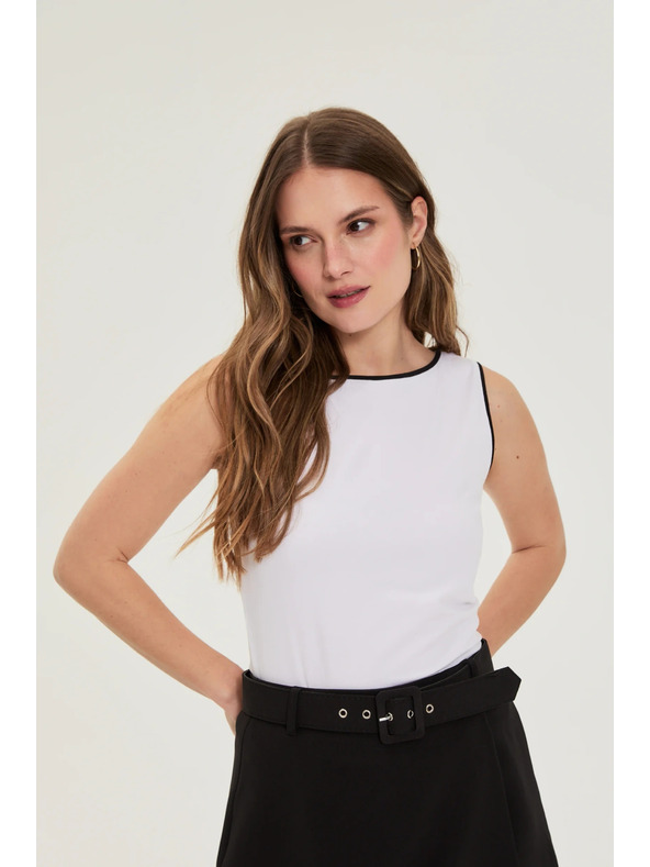 Moodo Top biely Moodo