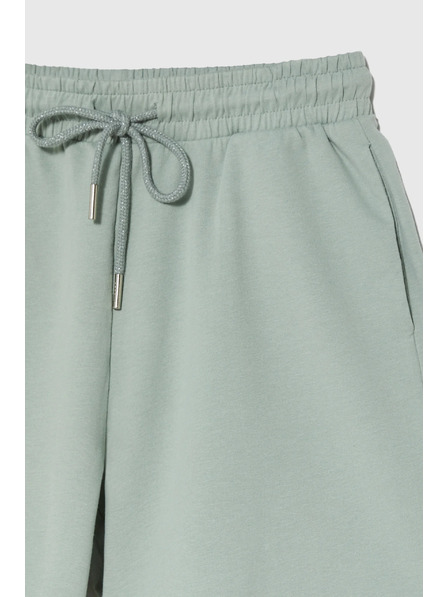 Moodo Bavlnené šortky olivové Moodo