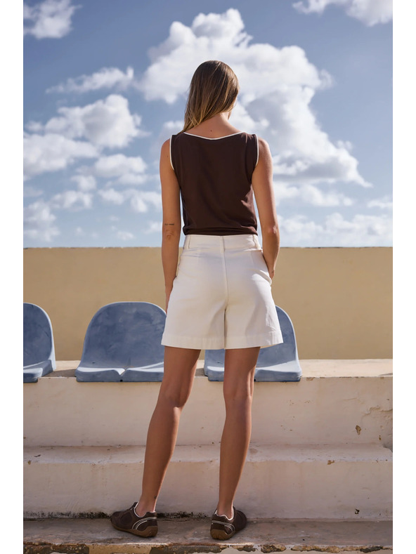 Moodo Hladké šortky biele Moodo