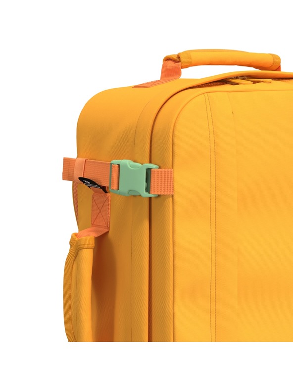 CabinZero Batoh CabinZero Classic 36L Honeycomb