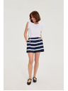 Moodo Šortky s pruhmi námorníckej modrej farby Moodo