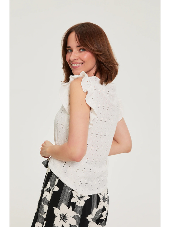 Moodo Blúzka s volánkom na rukávoch biela Moodo