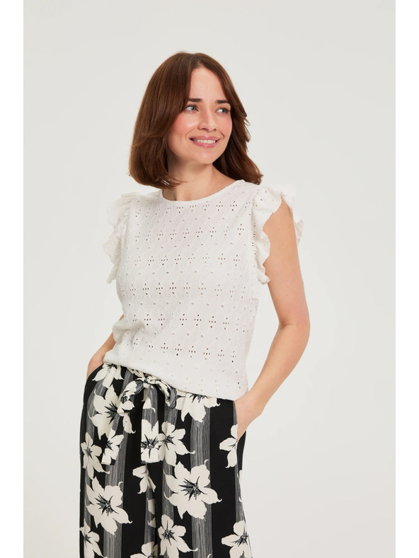 Moodo Blúzka s volánkom na rukávoch biela Moodo