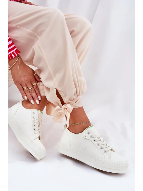 BIG STAR SHOES Dámske tenisky na platforme z ECO kože Big Star – biele