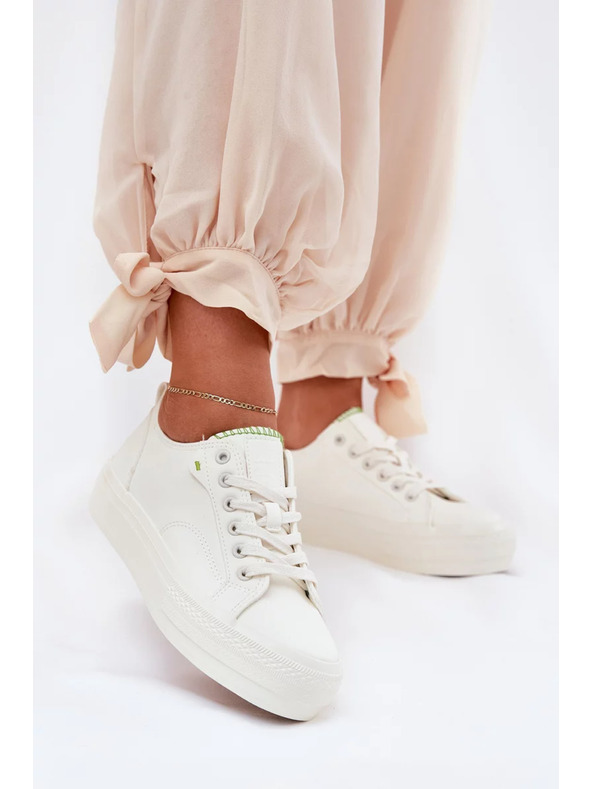 BIG STAR SHOES Dámske tenisky na platforme z ECO kože Big Star – biele