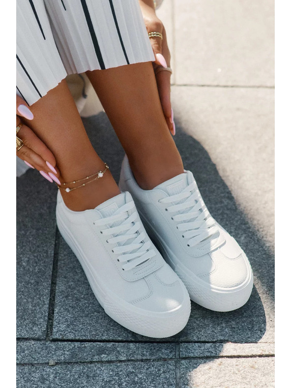 BIG STAR SHOES Dámske tenisky na platforme Big Star – biele