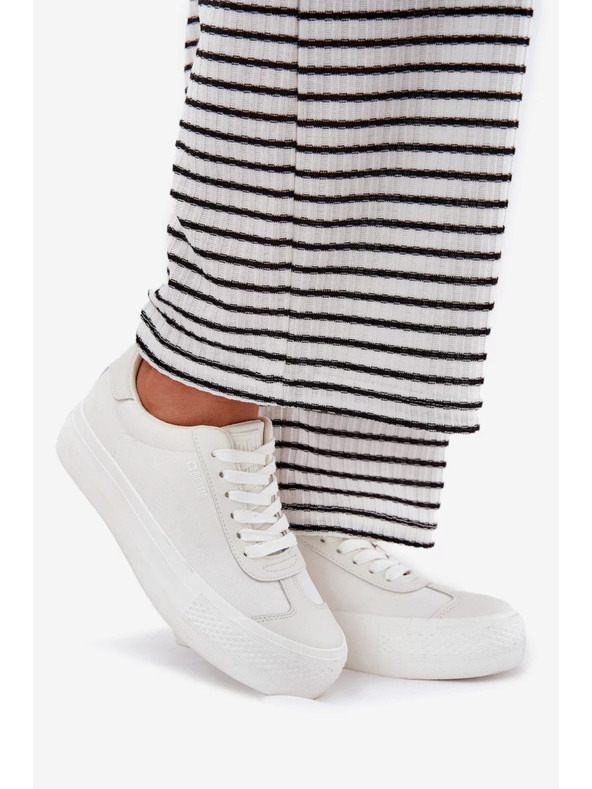BIG STAR SHOES Dámske tenisky na platforme Big Star – biele
