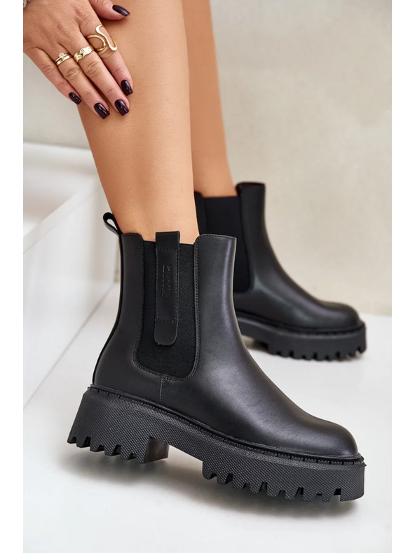 BIG STAR SHOES Dámske kožené zateplené členkové topánky Big Star Chelsea - čierne