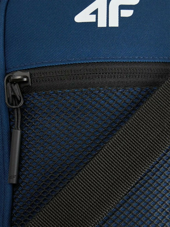 4F 4F Unisex taška