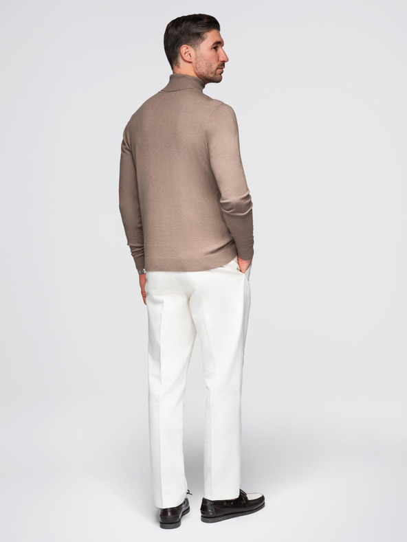 Ombre Clothing Pánsky pletený rolák s viskózou - tmavobéžový V3 OM-SWTN-0127 Ombre Clothing