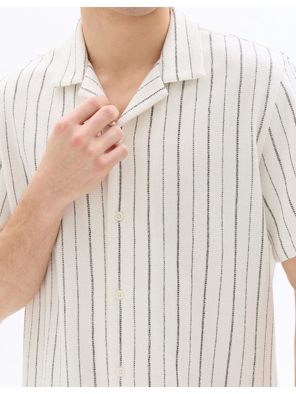 Celio Košeľa Nastripe7 s krátkym rukávom
