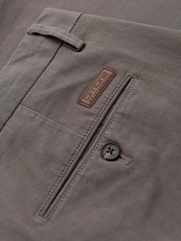 Ombre Clothing Pánske chino nohavice REGULAR FIT s jemnou štruktúrou - sivé V1 P1518 Ombre Clothing