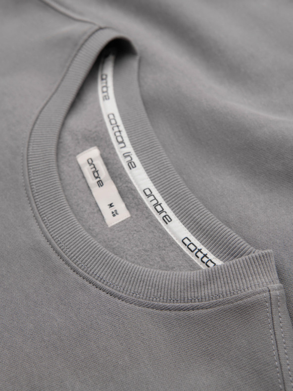 Ombre Clothing Pánska mikina BASIC s okrúhlym výstrihom - sivá Ombre Clothing